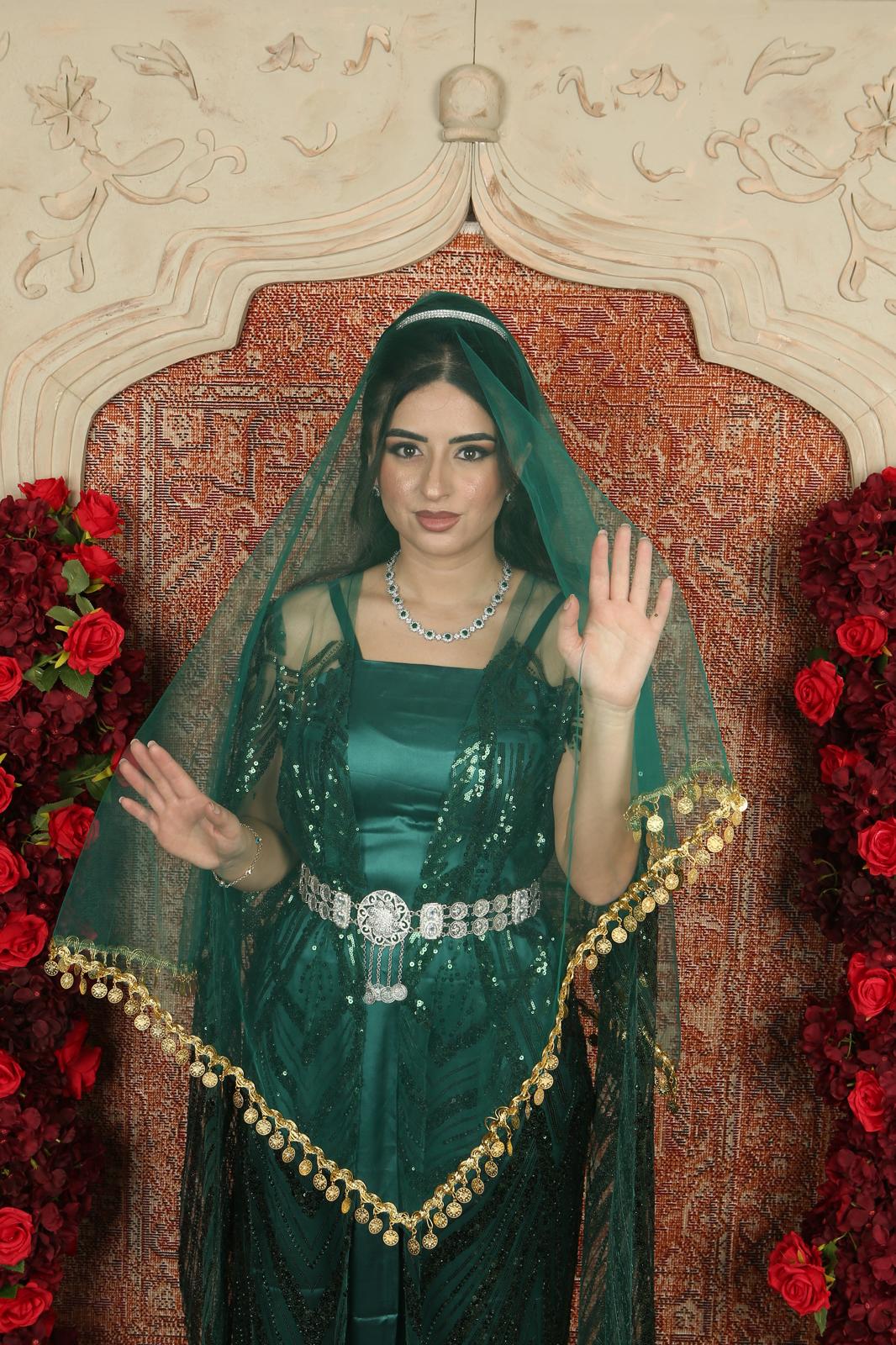 Emerald Coin Veil